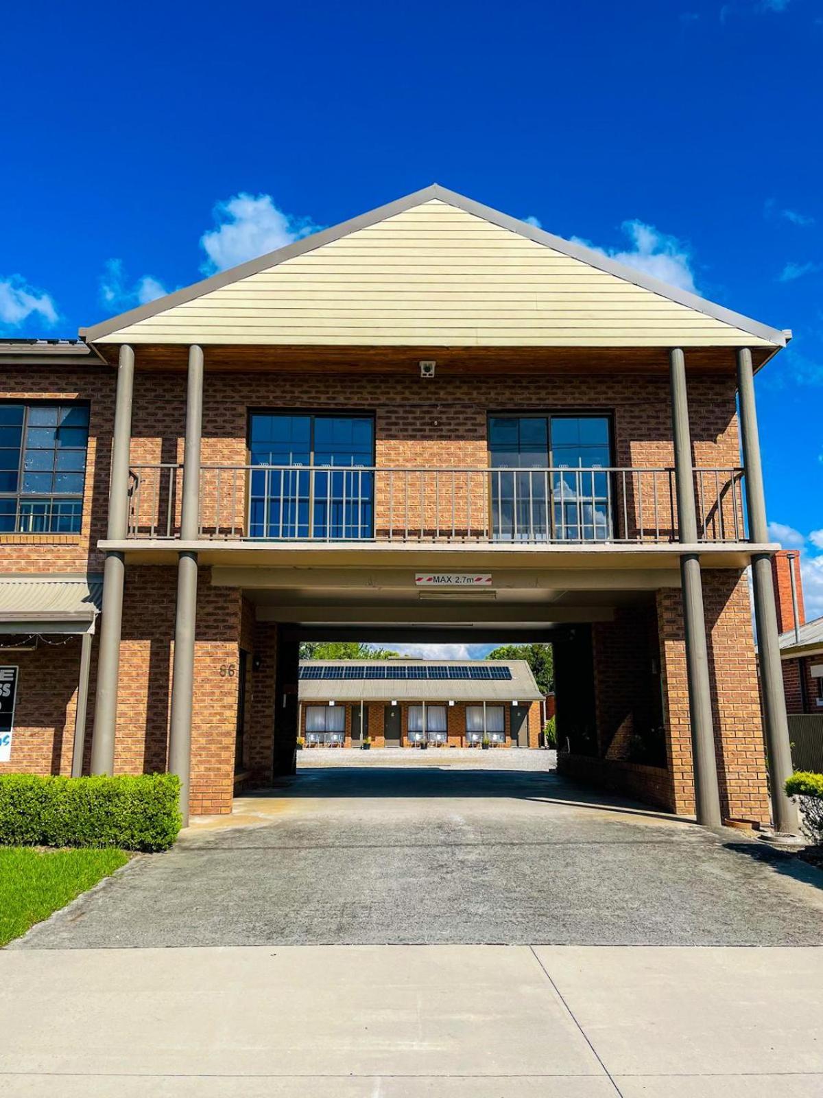 Holbrook Town Centre Motor Inn Luaran gambar