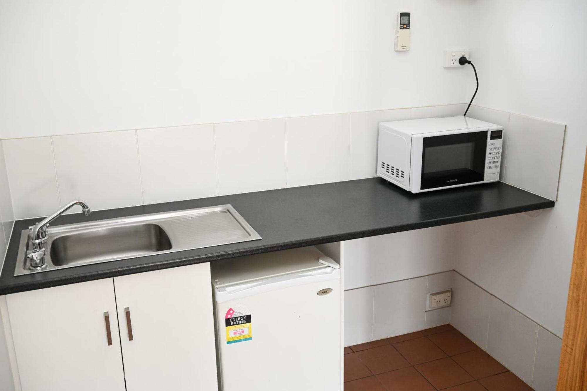 Holbrook Town Centre Motor Inn Luaran gambar