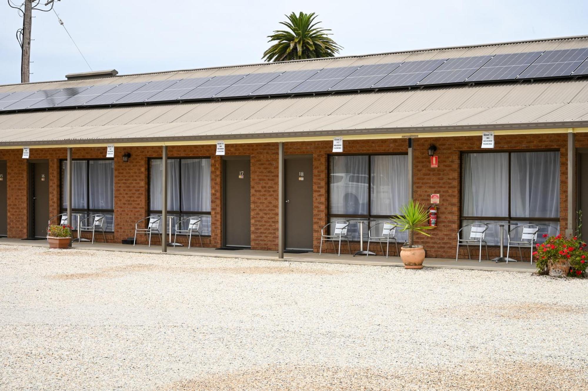 Holbrook Town Centre Motor Inn Luaran gambar
